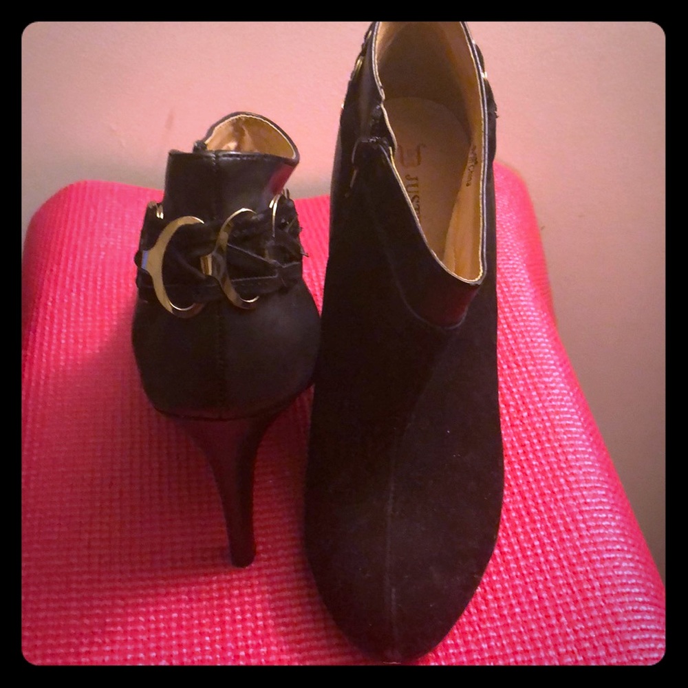 Just Fab Black Suede Ankle Boots